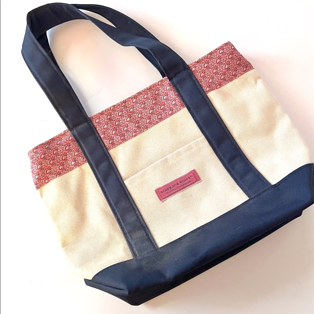 NWOT, Vineyard Vine Mini Tote